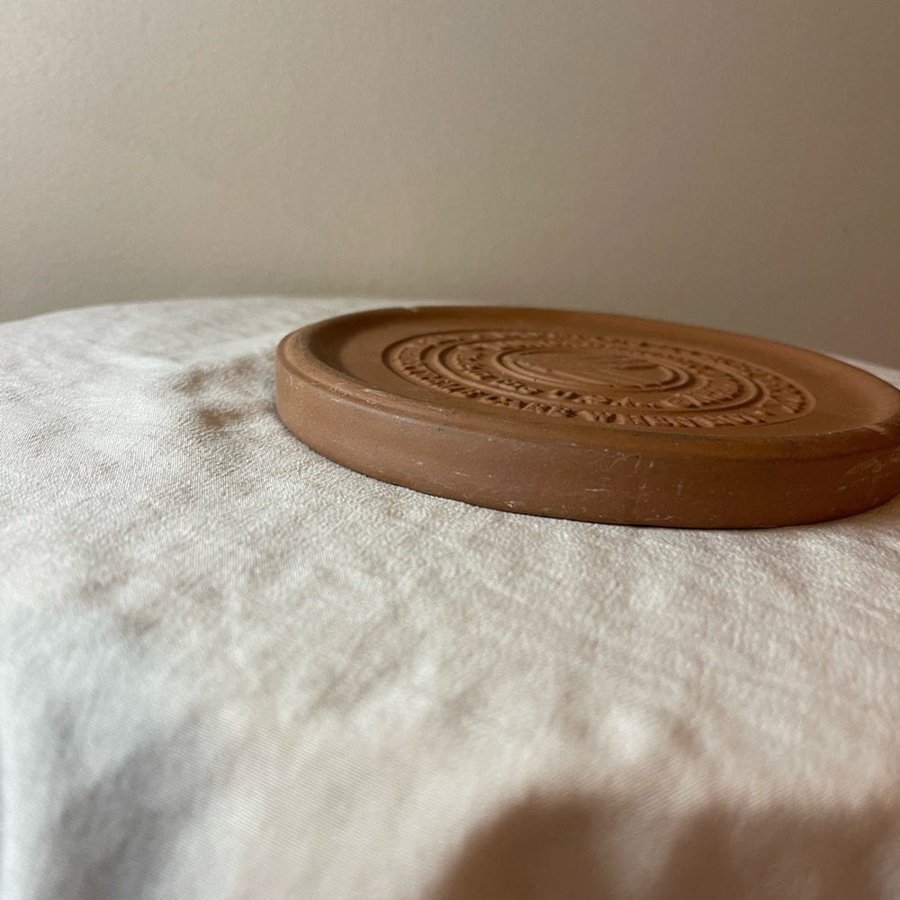 Longaberger Button Basket Brick Pottery USA Bread Warming Stone Terracotta Rare - Picture 4 of 5
